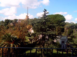 Ausblick auf vatikanische Gärten